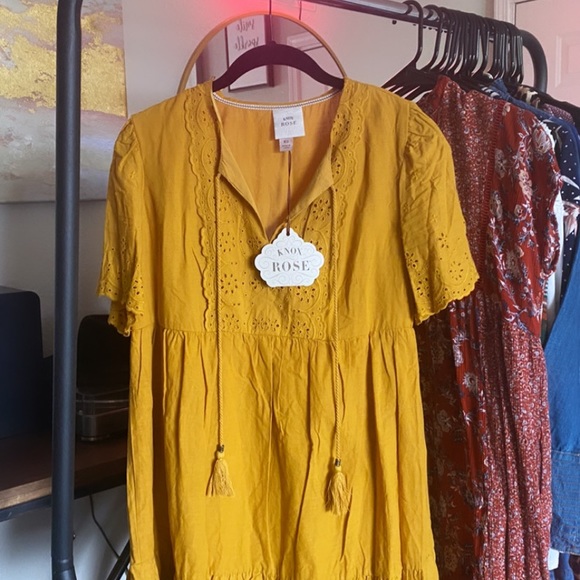 🧡 Yellow summer dress 💛 - Picture 2 of 3